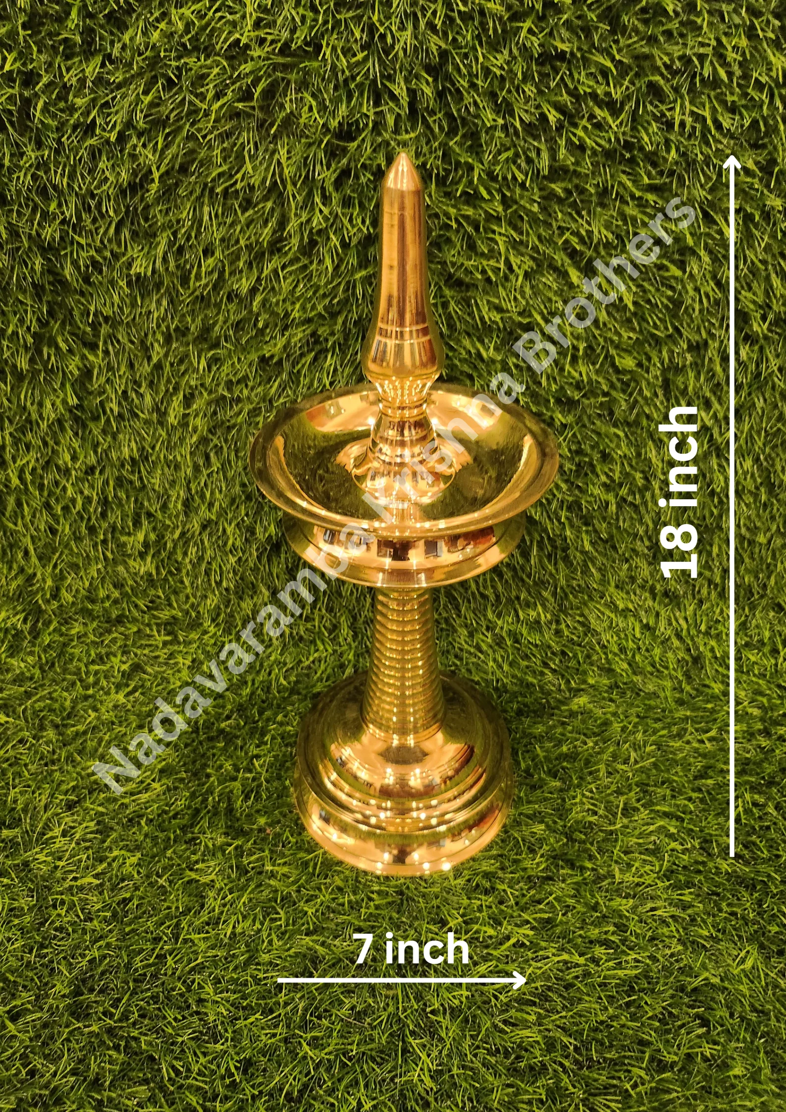 Brass Kerala Traditional Medium Lamp/Vilakku - Image 5