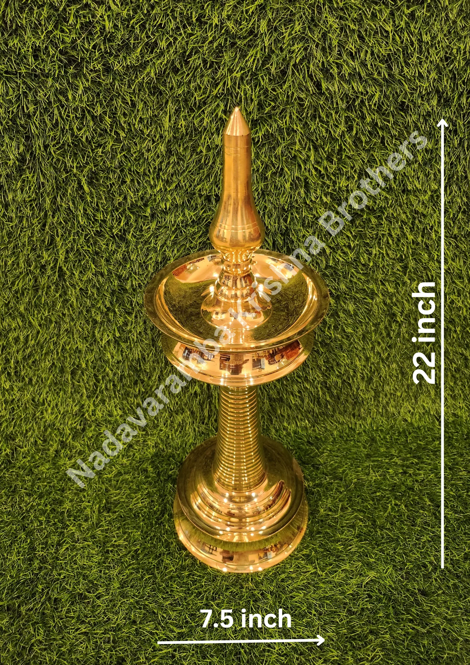Brass Kerala Traditional Medium Lamp/Vilakku - Image 11