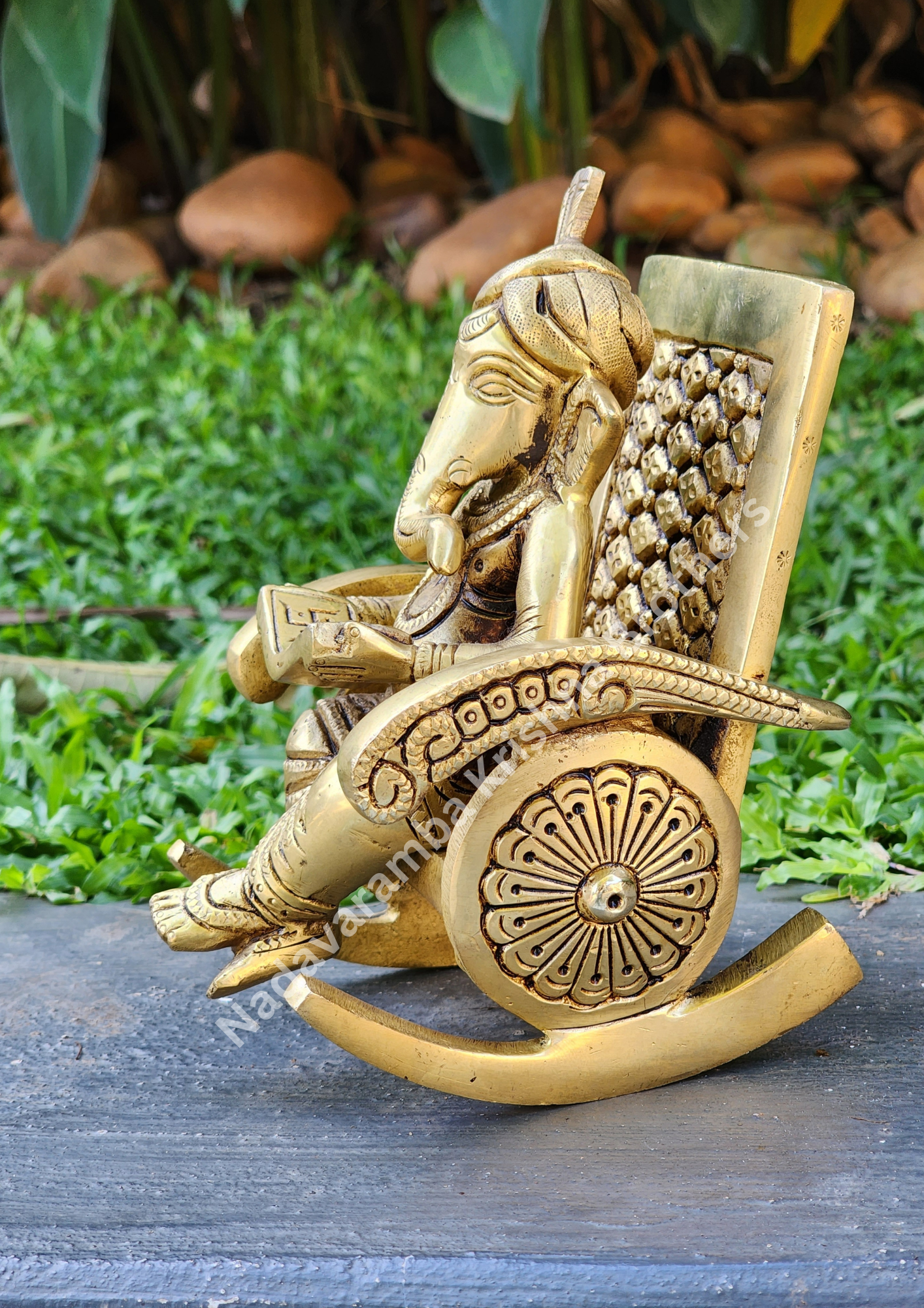 Chair Ganesh Reading Book 6 inch - Image 2