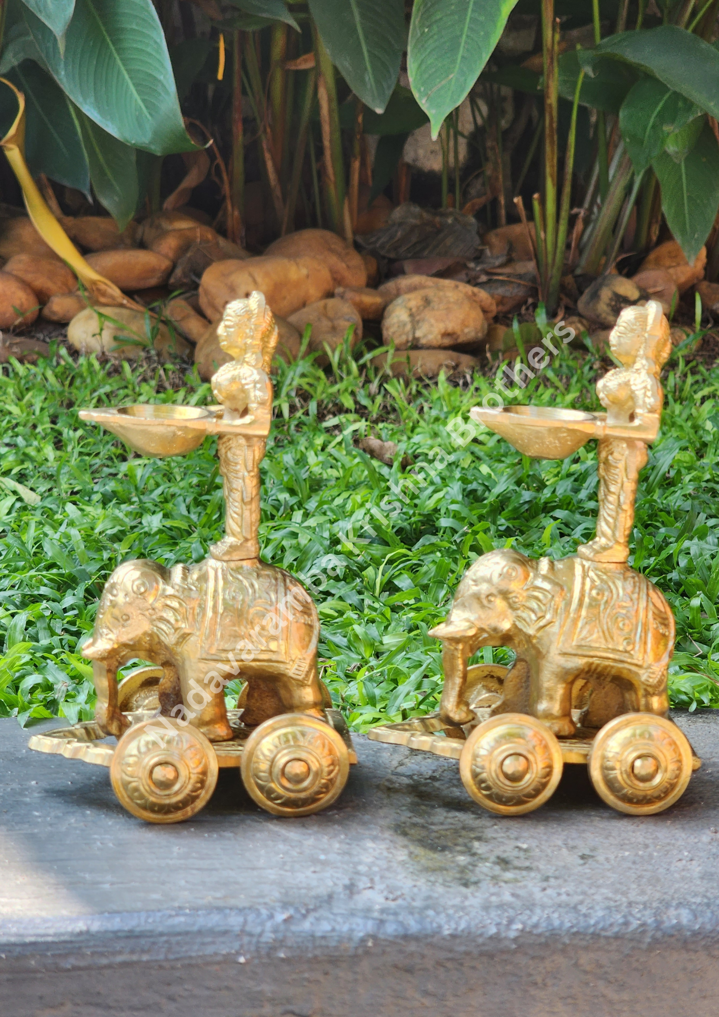 Pavai on Yanai Vilakku/Elephant Lamp with Wheels - Image 3