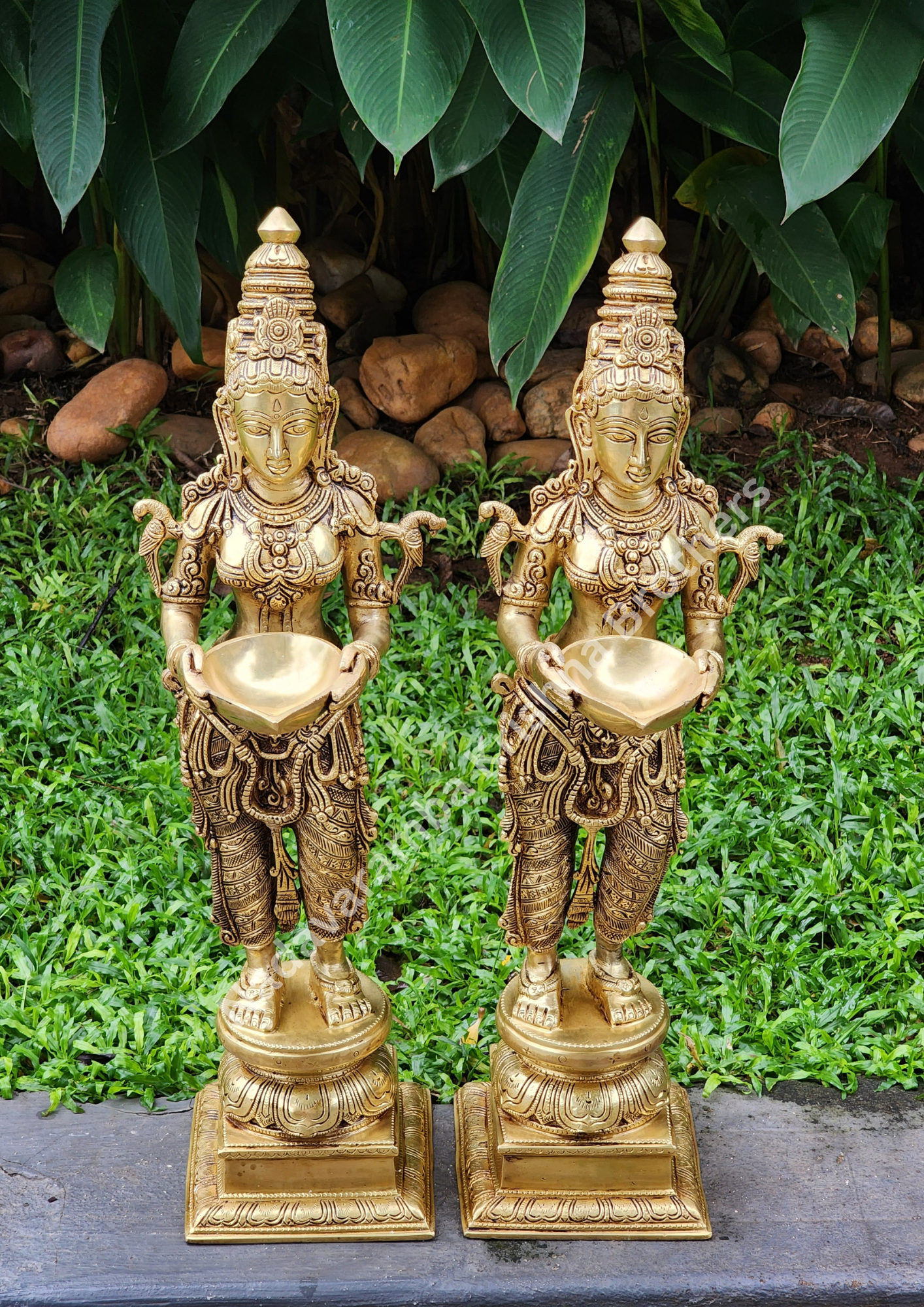 Pavai Vilakku 2 feet - Image 4