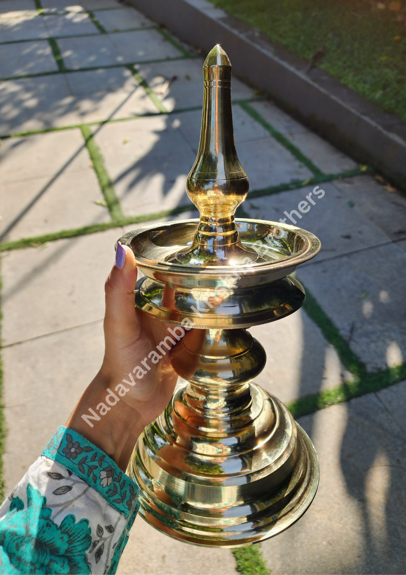 Saraswati Vilakku - Image 4