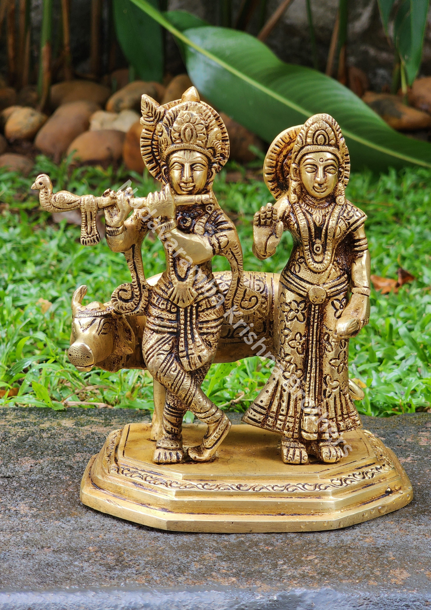 Radha Krishna 7 inch Idol - Image 3