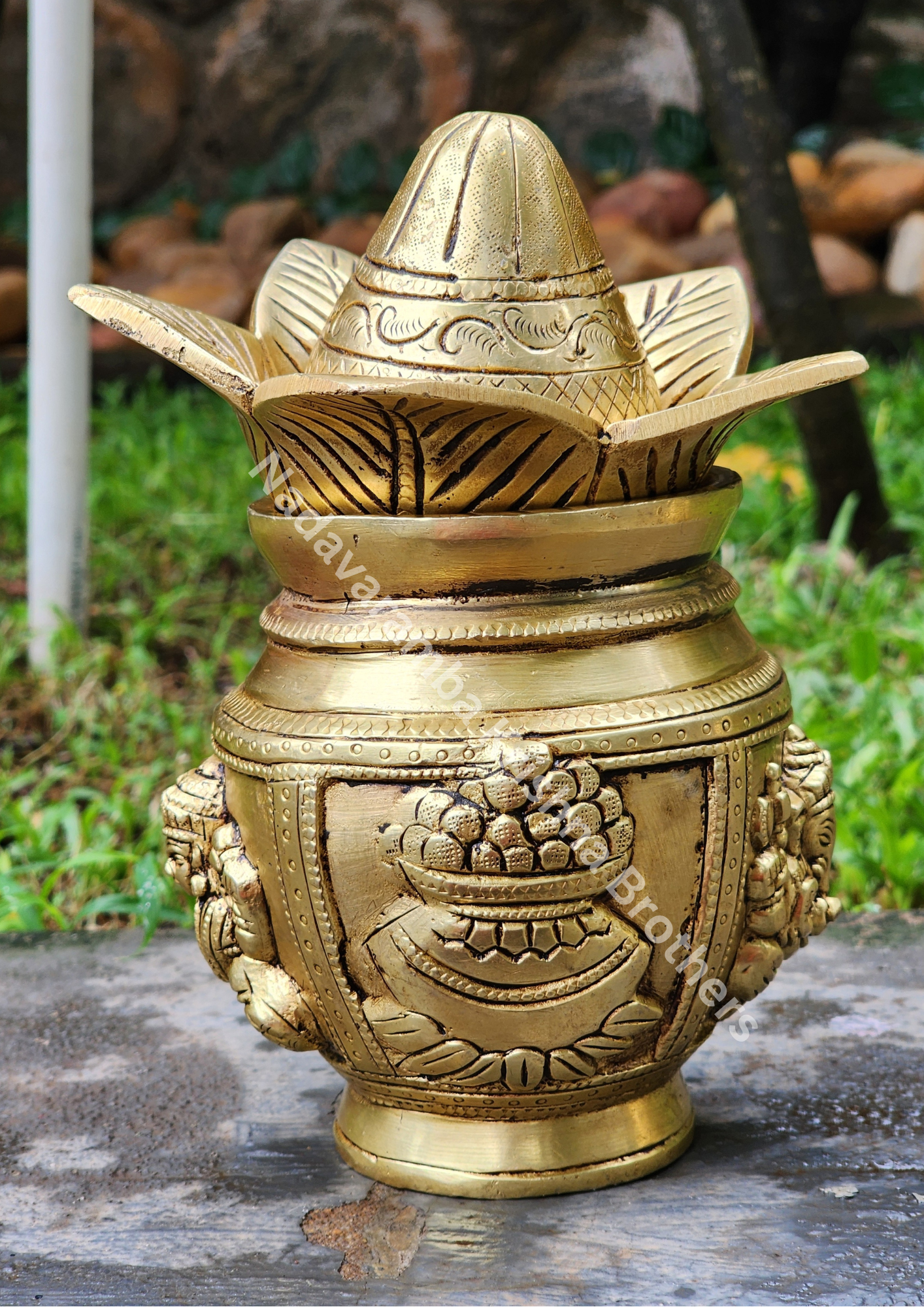 Lakshmi and Ganesha Engraved Bronze Kalash/Poornakumbam - Image 4
