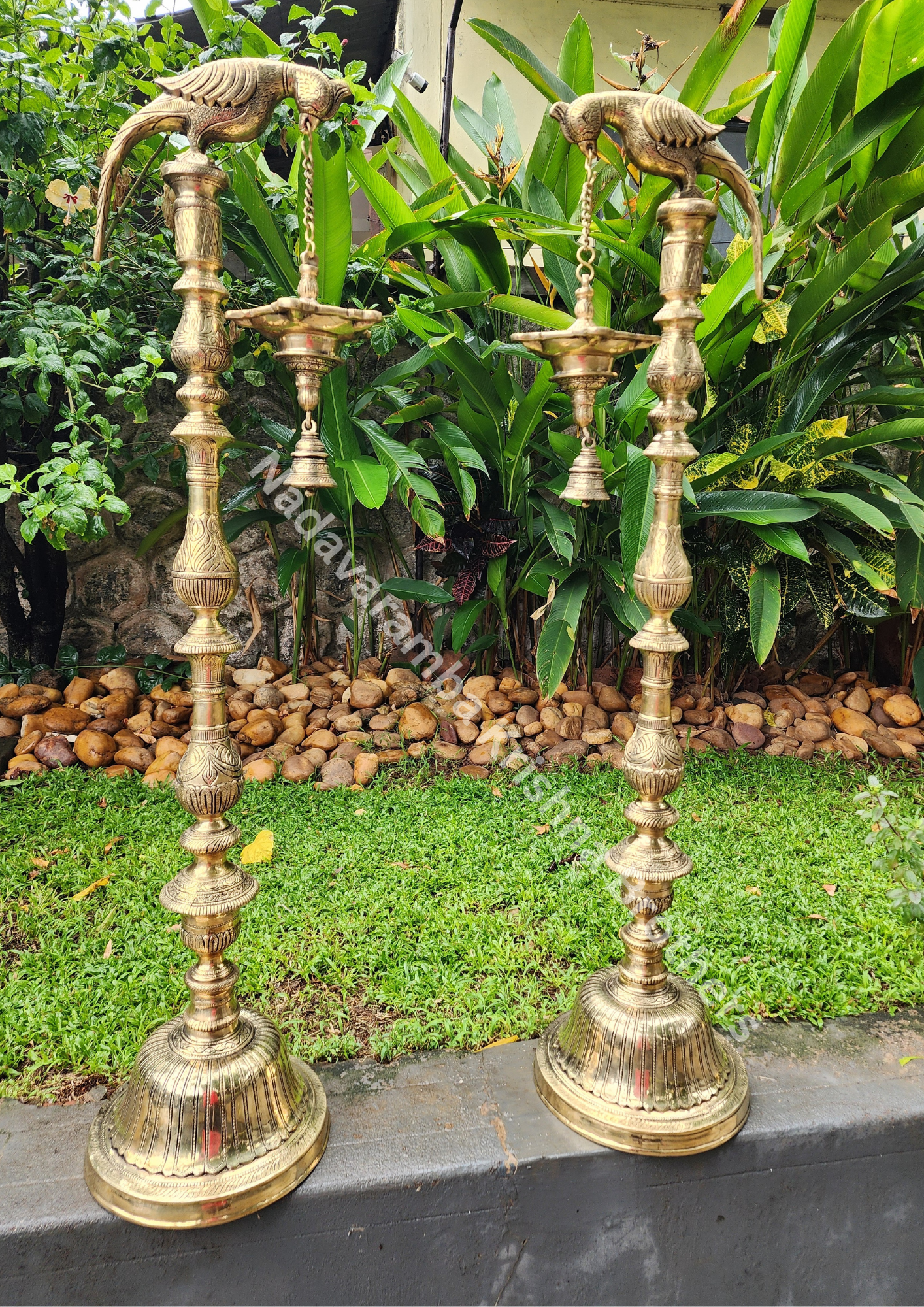 Parrot Bronze Vilakku/Lamp 4 feet - Image 4