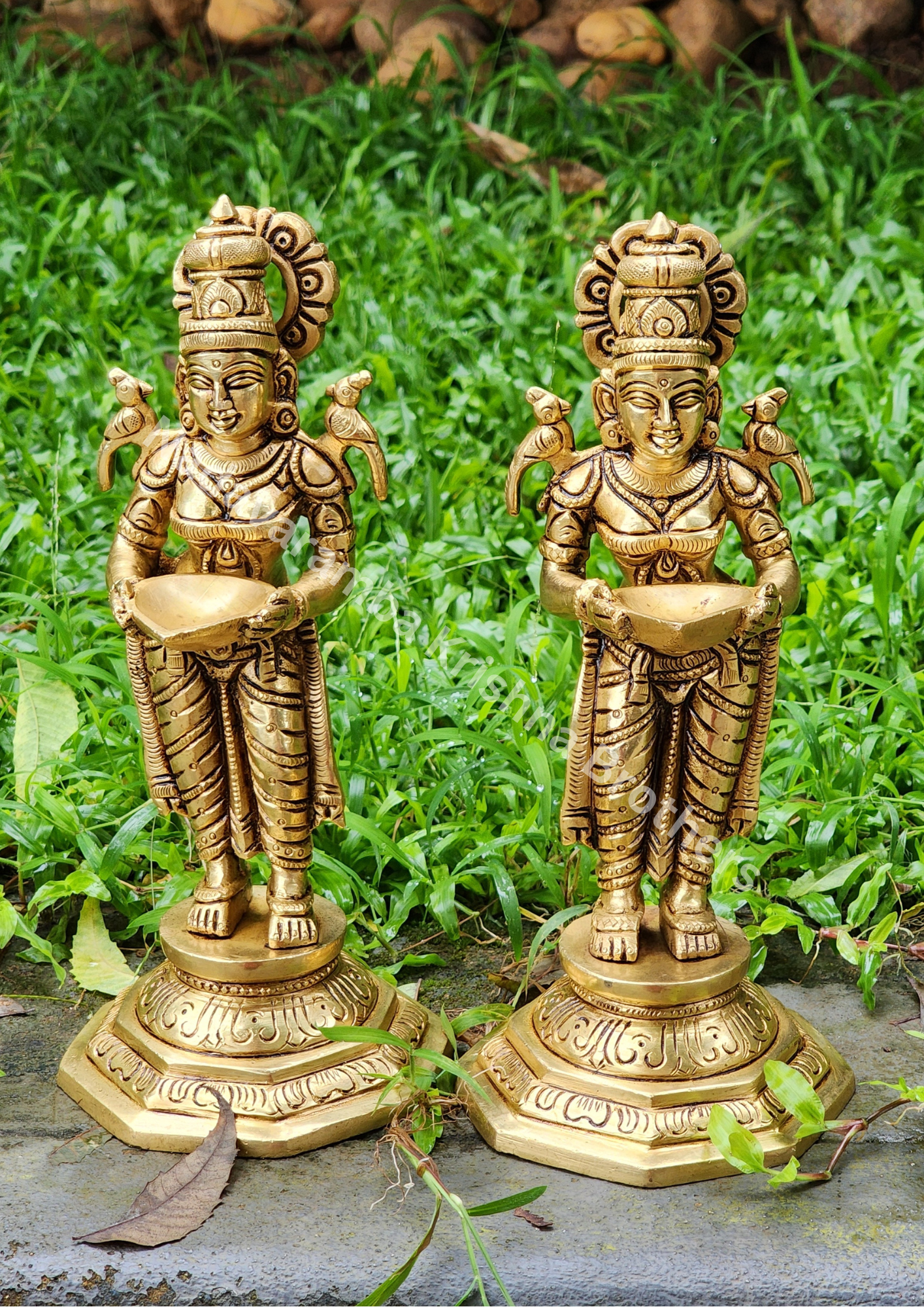 Pavaai Vilakku (Pair) 9 inches - Image 5
