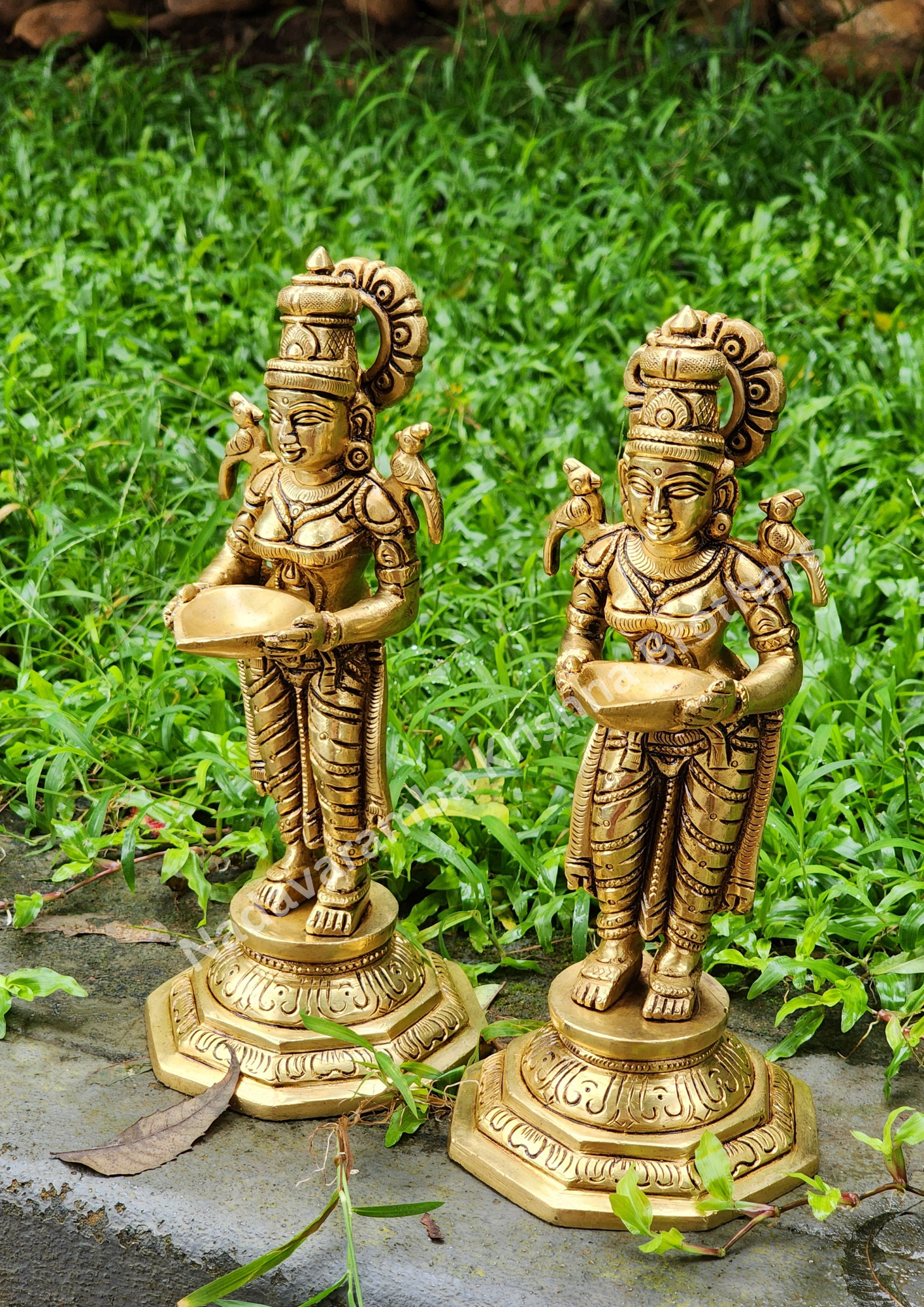Pavaai Vilakku (Pair) 9 inches - Image 2