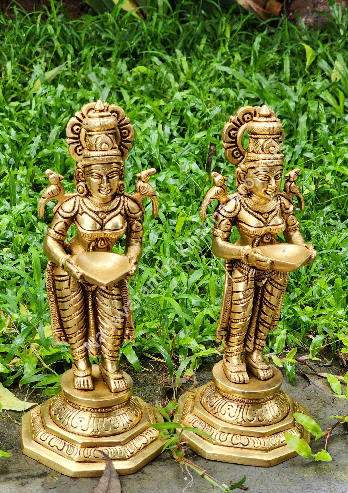 Pavaai Vilakku (Pair) 9 inches - Image 3