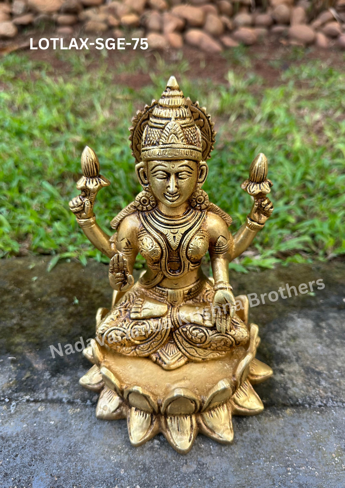 Goddess Lakshmi 7.5 inch (LOTLAX-SGE-75) - Image 6
